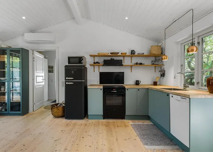 בית נופש 3 Bedroom Amazing In *
